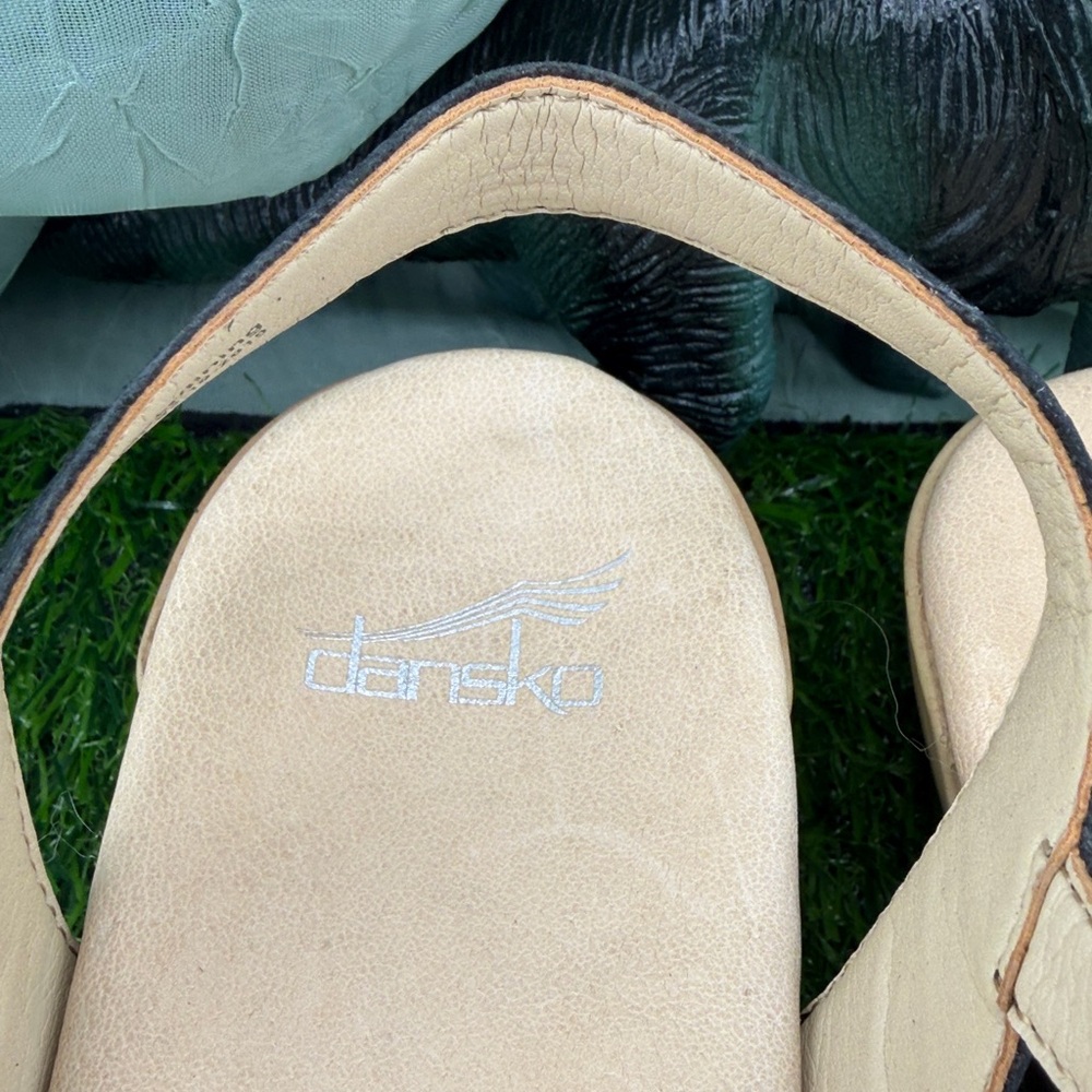 Dansko Women’s Karmen Black Leather Platform Wedge Sandals - 38 - Picture 10 of 14